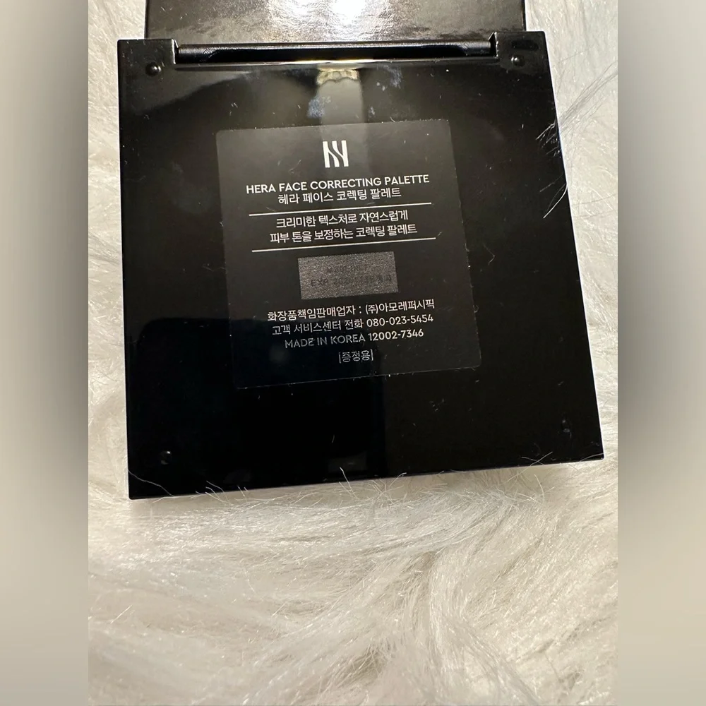 HERA FACE CORRECTING PALLET